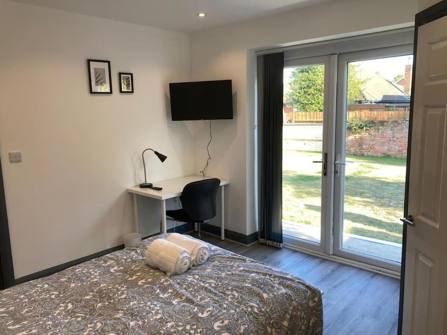 Newly Refurbished Studio, Great Location 8 Appart hôtel