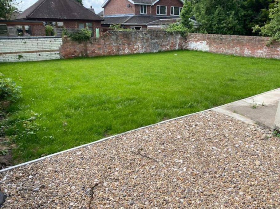 Appart hôtel Newly Refurbished Studio, Great Location 8 *